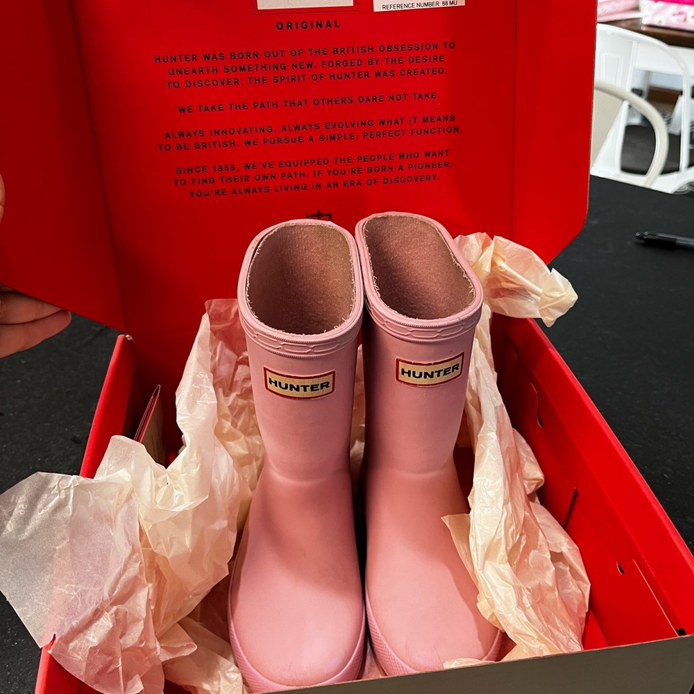 Toddler Hunter Blush Pink rain boots
